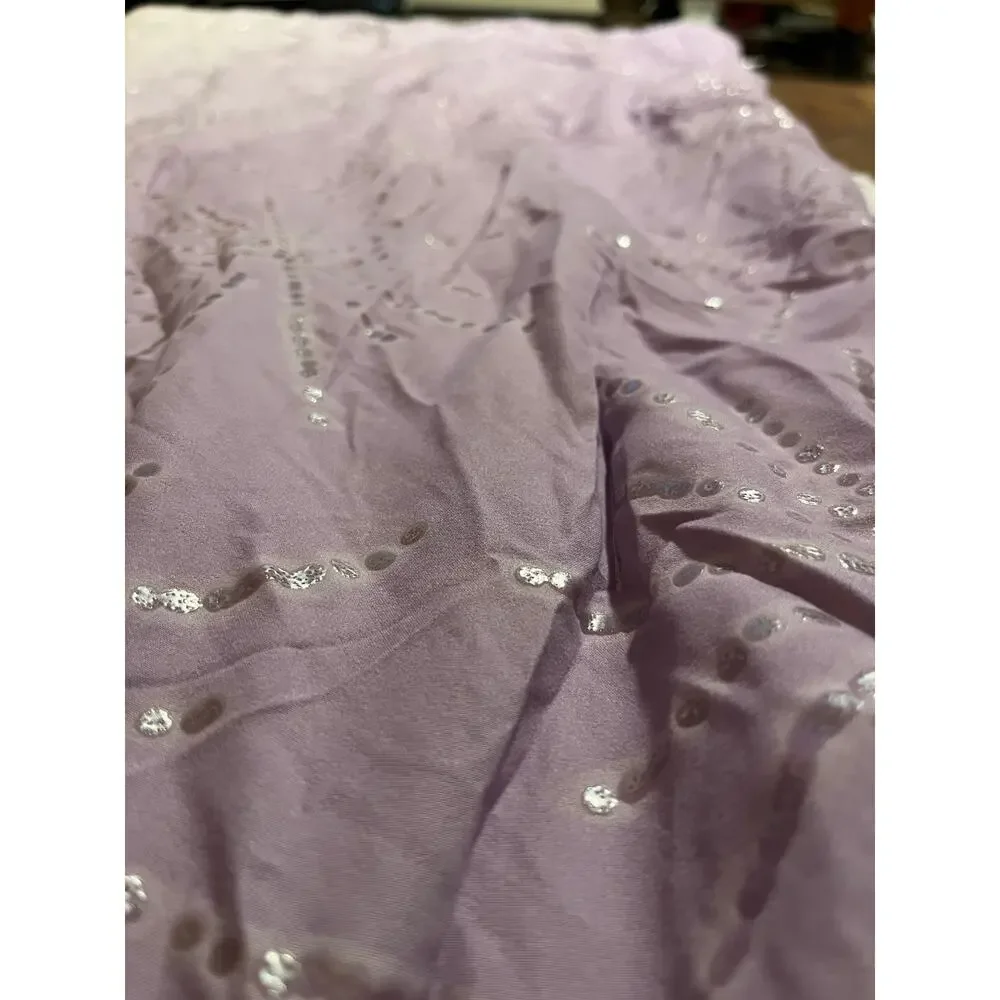 Laura Ashley Twin comforter without sham purple‎ and white